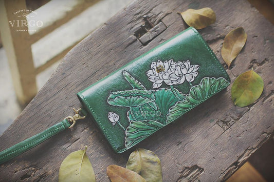 Akiko Long Wallet with detachable strap