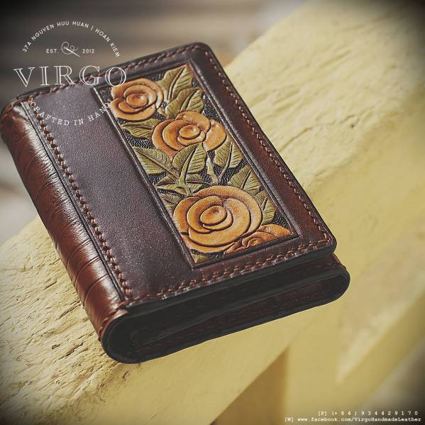 Floral Hand Carved Short Wallet