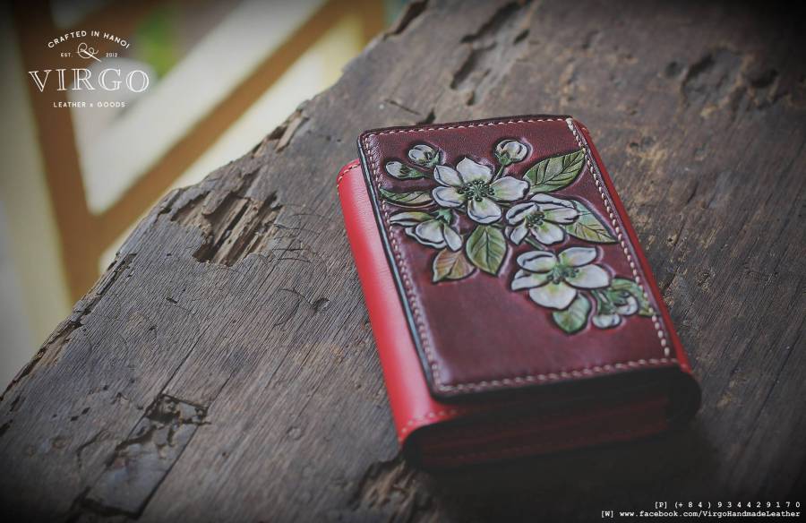 White Plum Hand Carved Short Coin Wallet